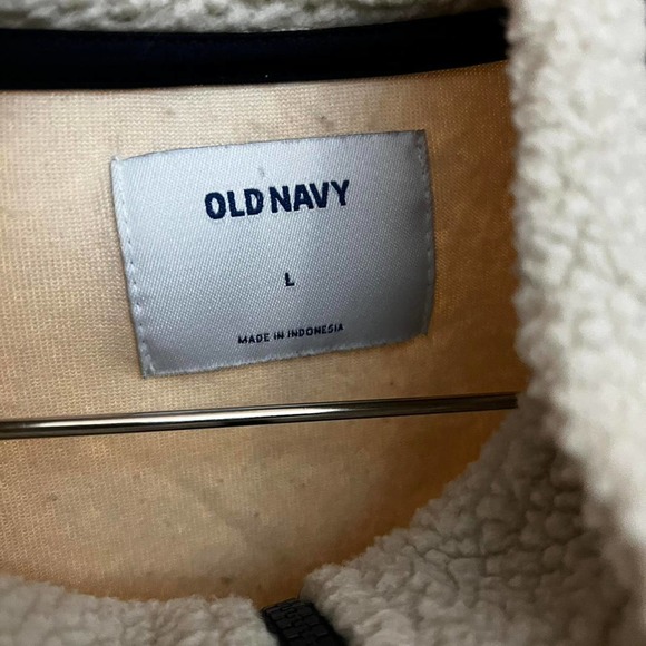 Old Navy Fleece Jacket - Picture 4 of 4
